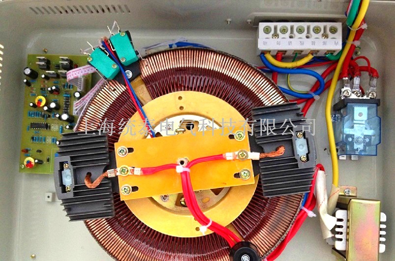 壁挂式伺服交流稳压器TSD-10KVA 为家用精密电器保驾护航